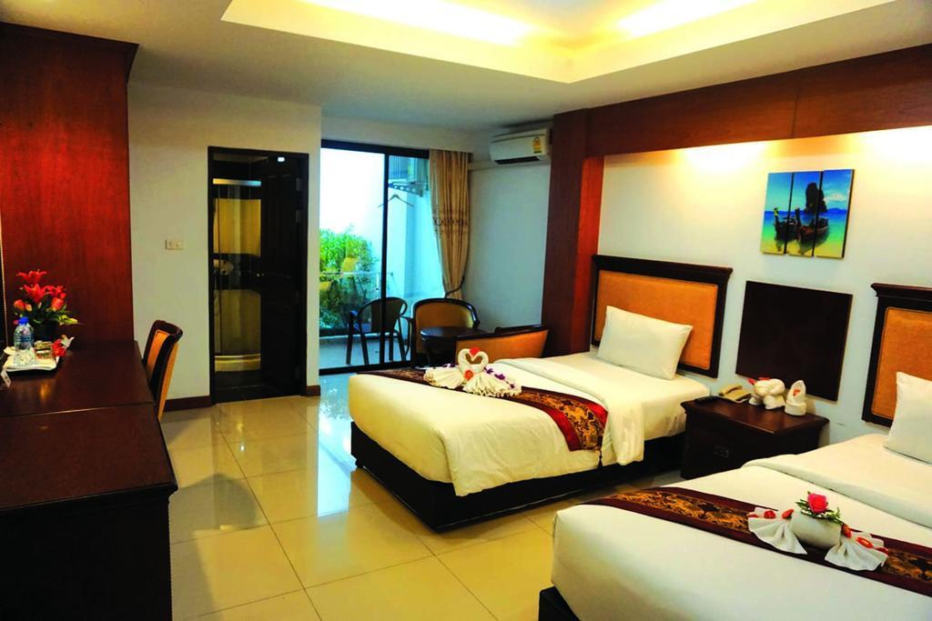 Aya Place Pattaya Zimmer foto